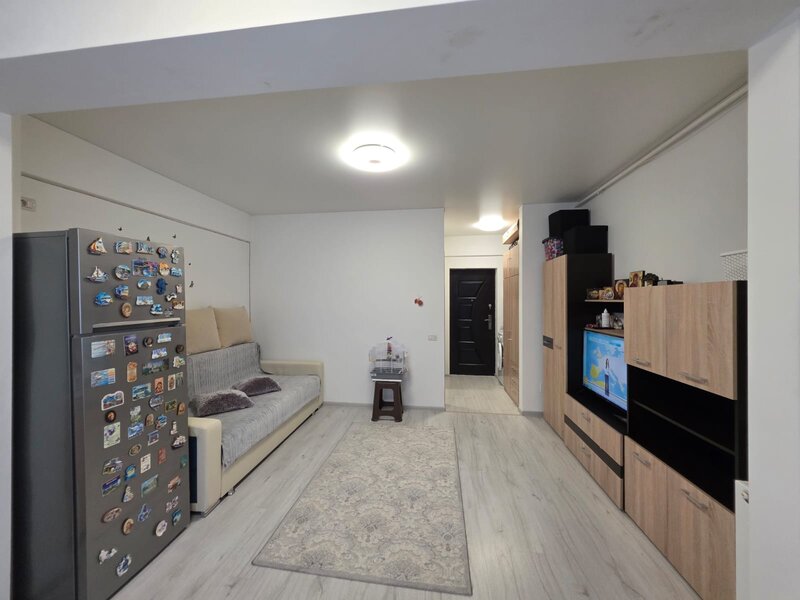 Militari, Pollux, Chiajna, vanzare gars., 3/8, bl. 2019,